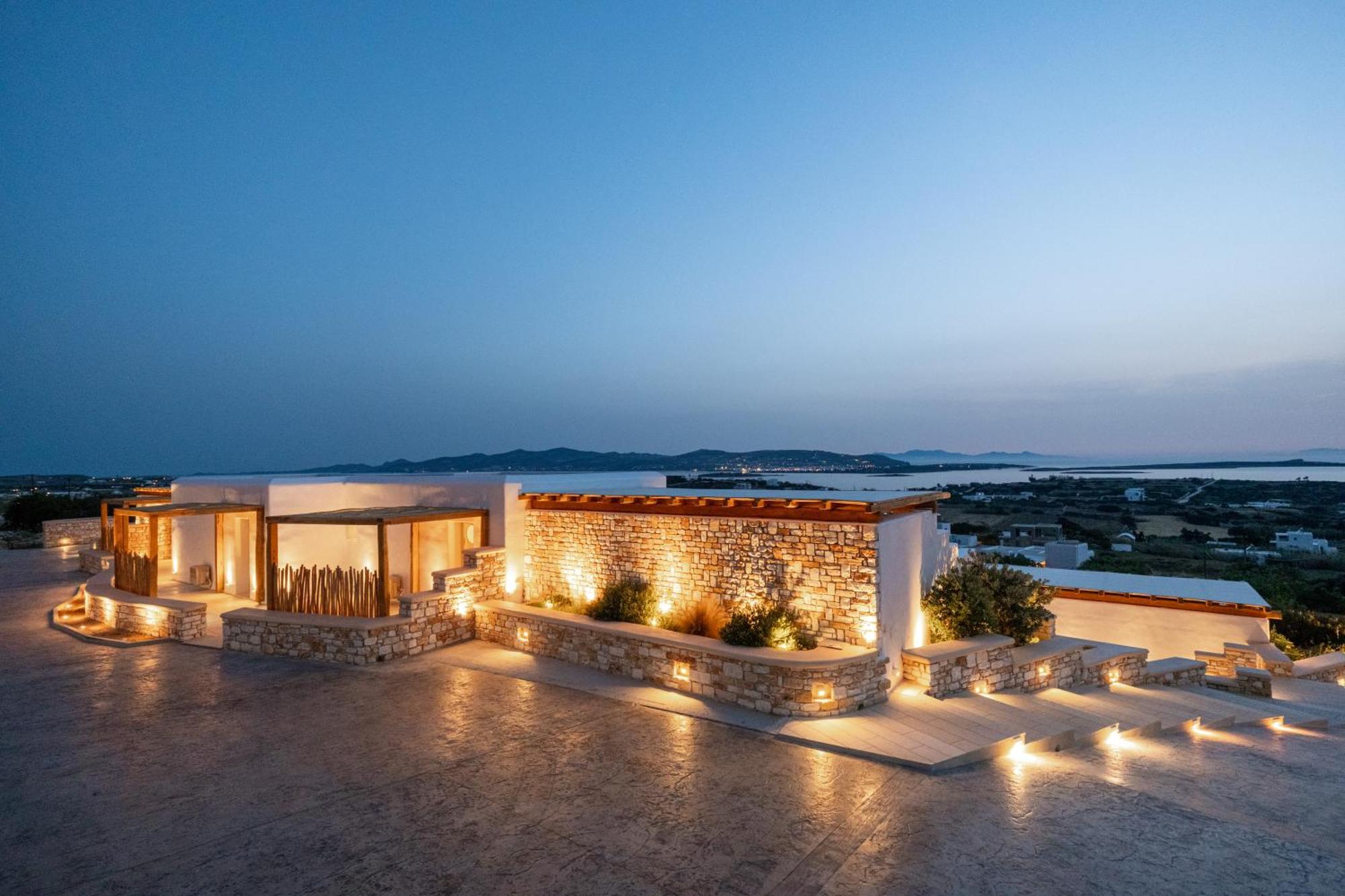 Anna Platanou Suites Agia Irini  Exterior foto