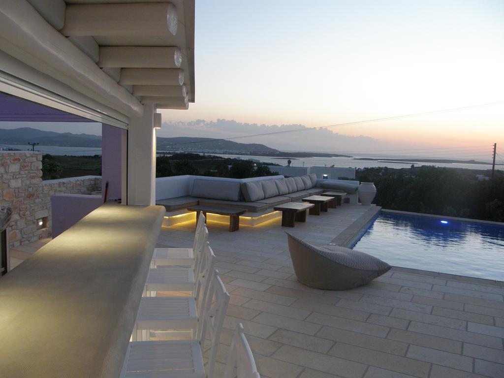 Anna Platanou Suites Agia Irini  Exterior foto